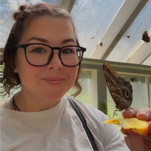 Meet your Posher, Angela